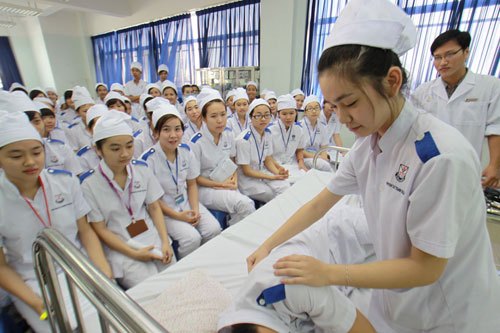 học phí khoa y đại học đà nẵng